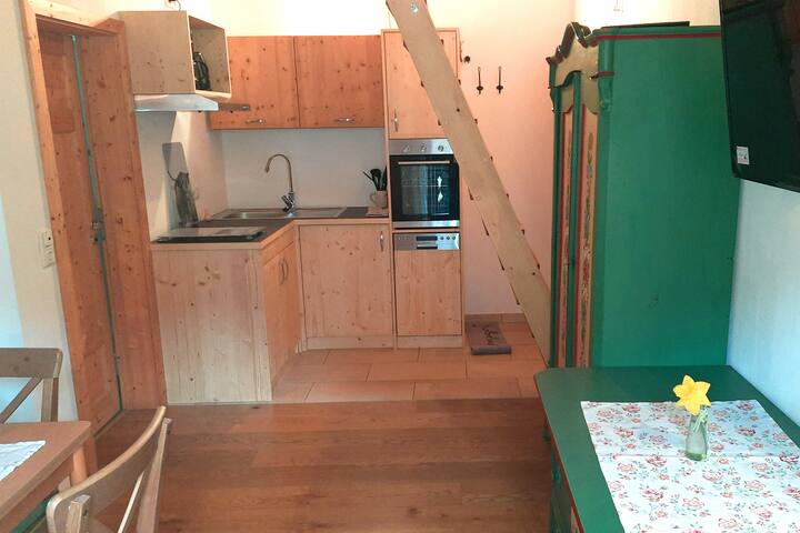 Ferienwohnung 35qm Im Bauernhaus Mit Balkon - Chiemsee