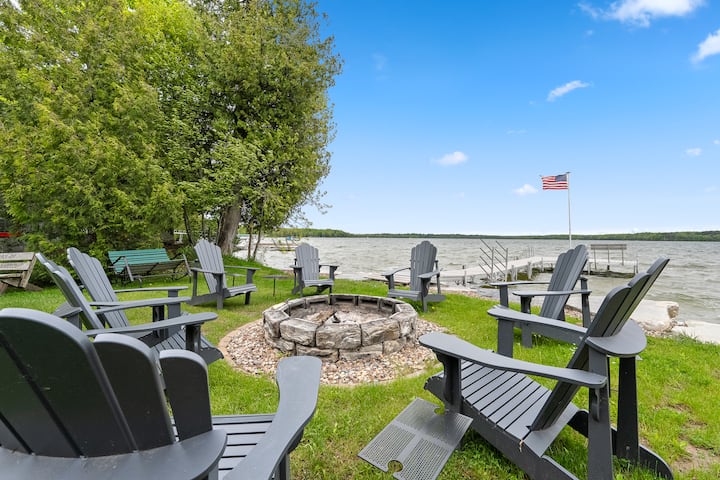 Chalet Cabin: Sunset Shores Kangaroo Lakefront - Whitefish Dunes State Park, Sturgeon Bay