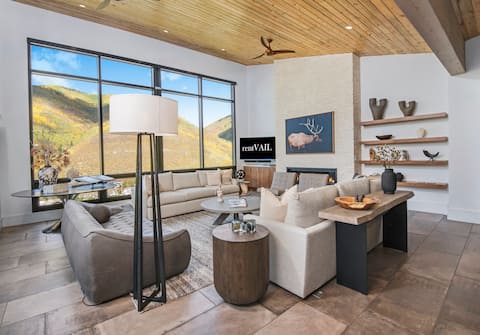 Sequoia Chalet | Luxurious 5BD Retreat in Vail
