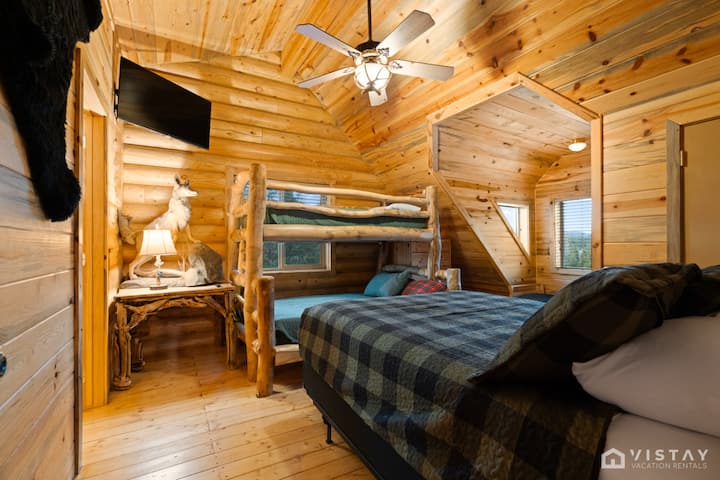 Საძინებელი 4 იდეალურია ჯგუფებისთვის ან ოჯახებისთვის, რომლებშიც არის როგორც ორსართულიანი საწოლები, ისე ერთადგილიანი საწოლი და საბავშვო საწოლი.