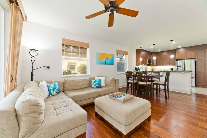 Hali’i Kai-Private club access.