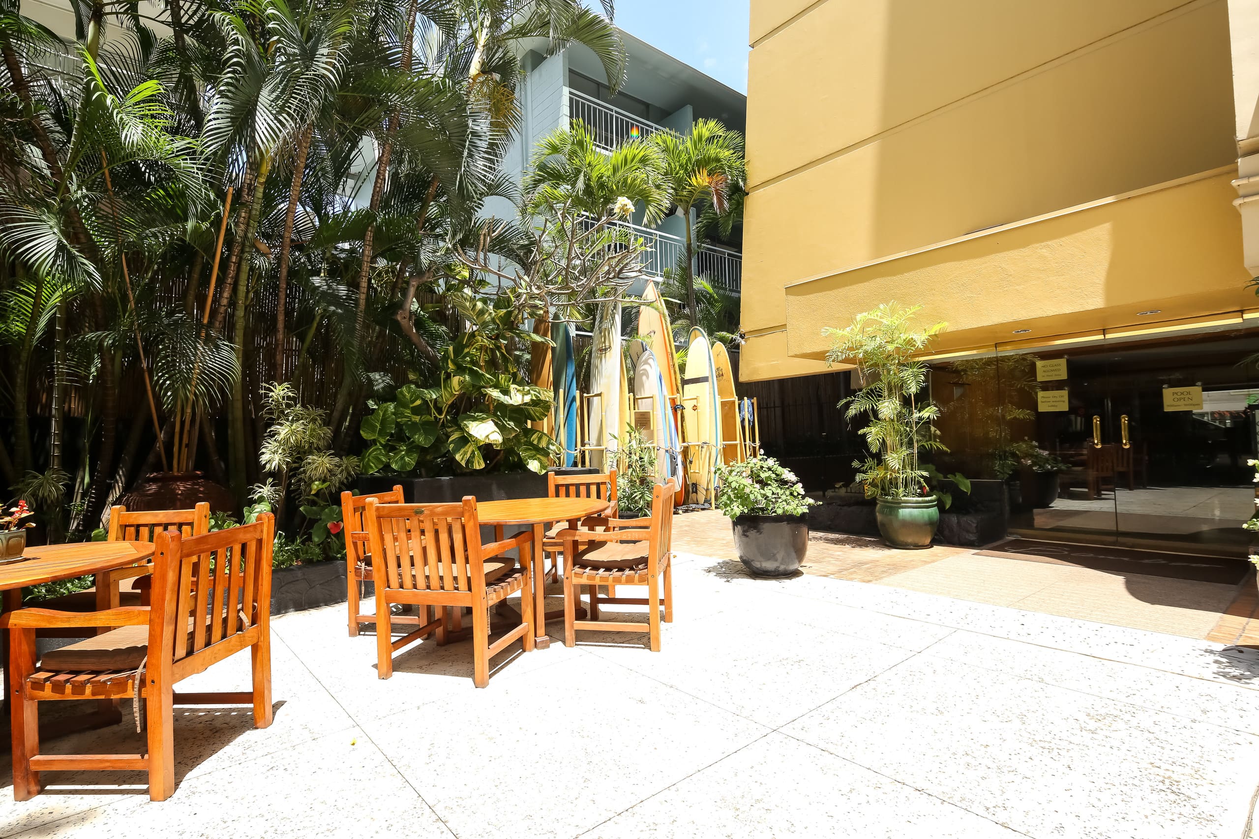 Condo in Honolulu · ★4.47 · Studio · 3 beds · No bathroom - Image 21