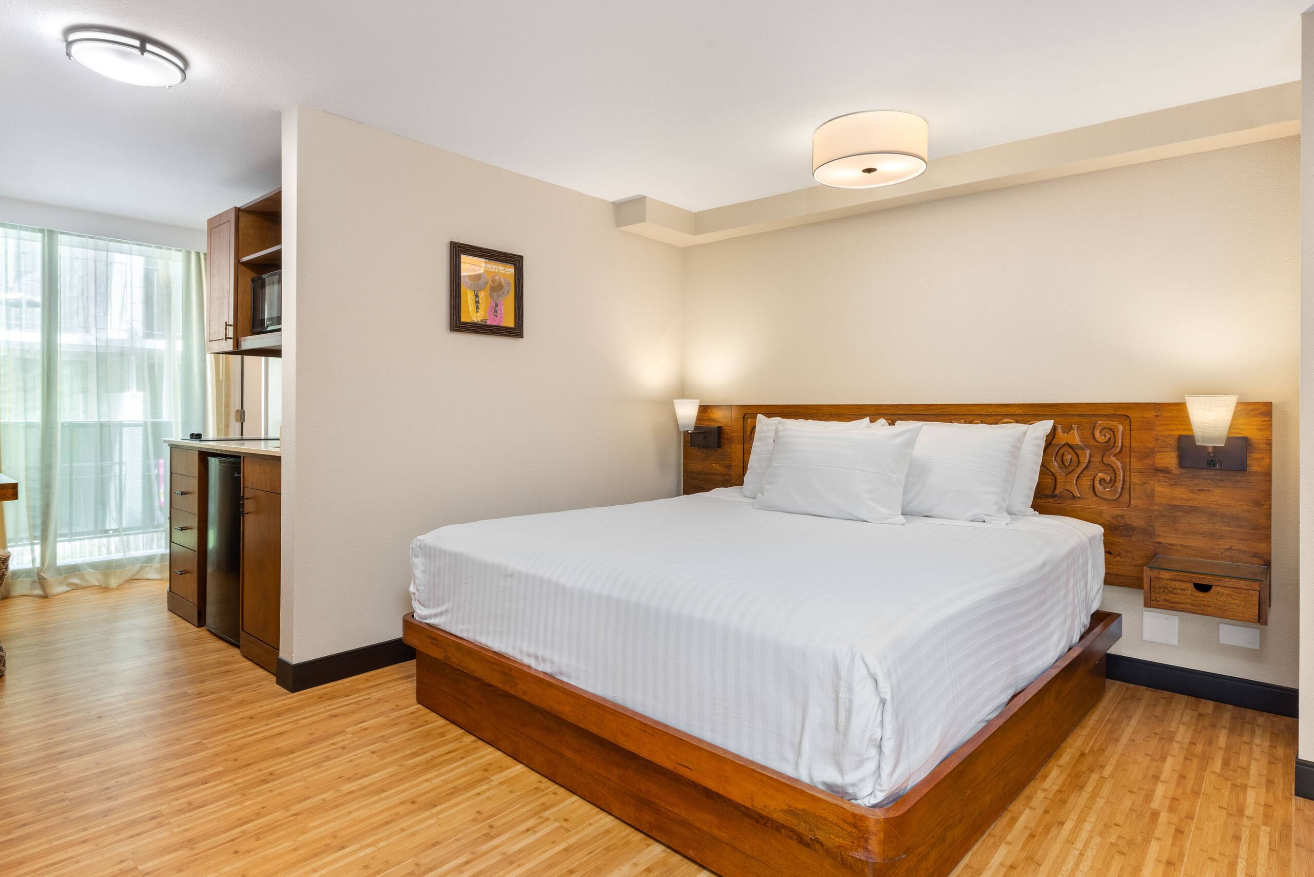 Condo in Honolulu · ★4.47 · Studio · 3 beds · No bathroom - Image 8