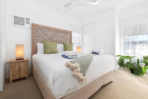 Oasis Cairns - Pool, Free Parking & Wifi