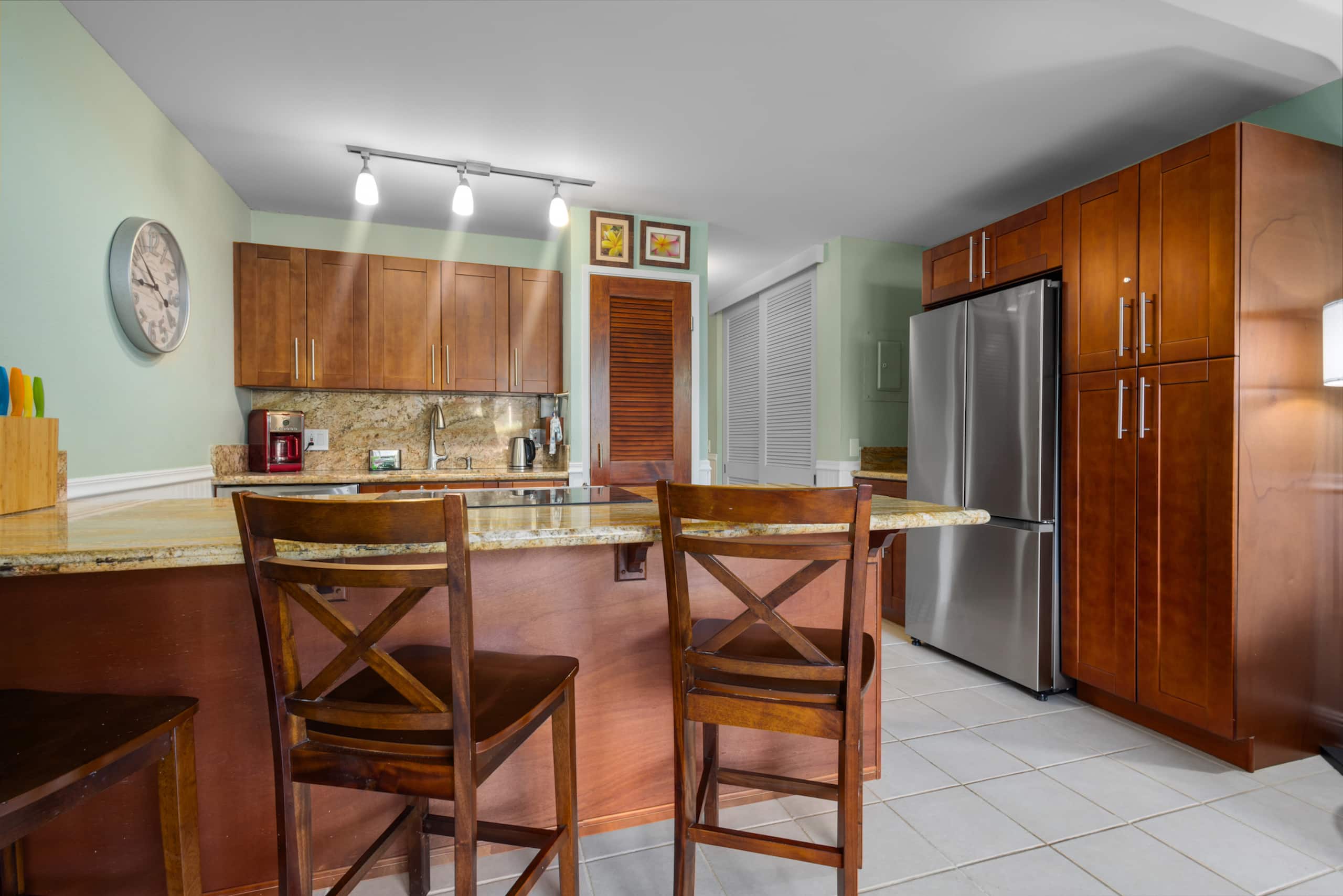 Condo in Kihei · ★4.71 · 1 bedroom · 2 beds · 1 bath - Image 19