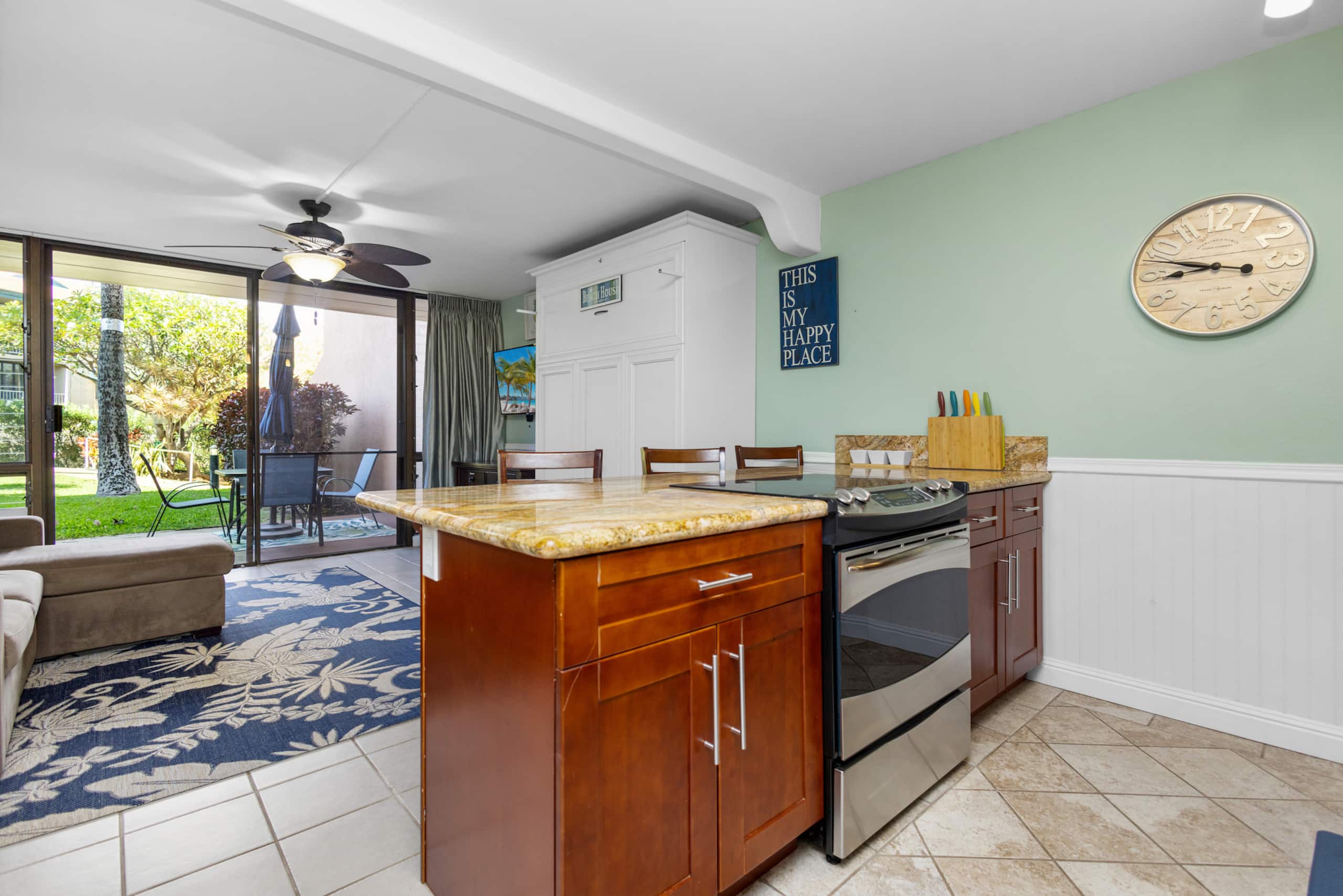 Condo in Kihei · ★4.71 · 1 bedroom · 2 beds · 1 bath - Image 12