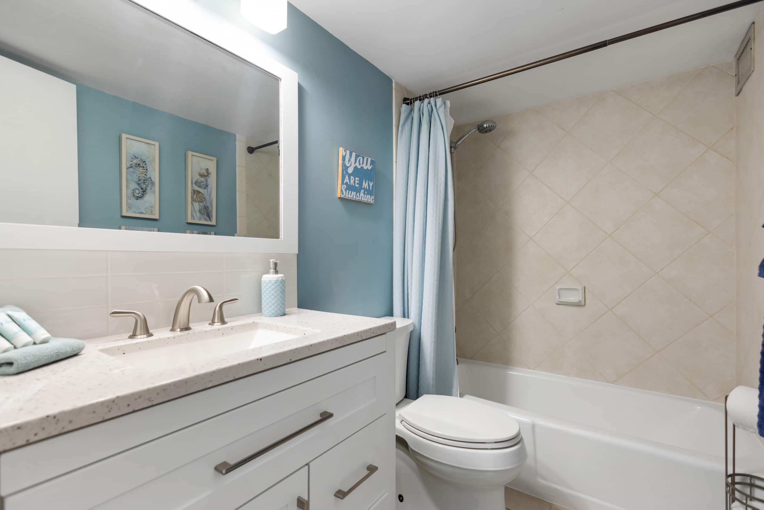 Condo in Kihei · ★4.71 · 1 bedroom · 2 beds · 1 bath - Image 9