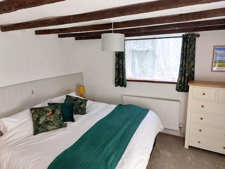 Cider Barn superking/twin bedroom