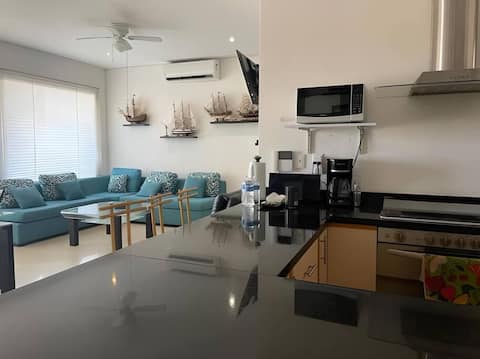 Popular Airbnb listing: Beachfront Condo: Pool + Beach Access | P105 in Punta Arena
