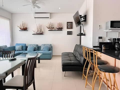 Popular Airbnb listing: Beachfront Condo: Pool + Beach Access | P105 in Punta Arena