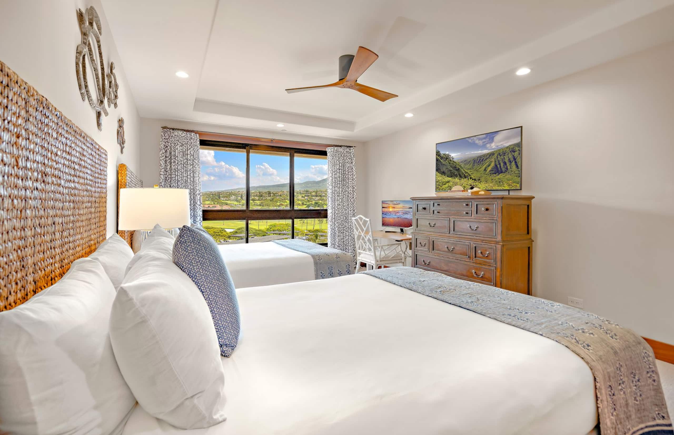 Condo in Lahaina · ★4.89 · 2 bedrooms · 3 beds · 2 baths - Image 26