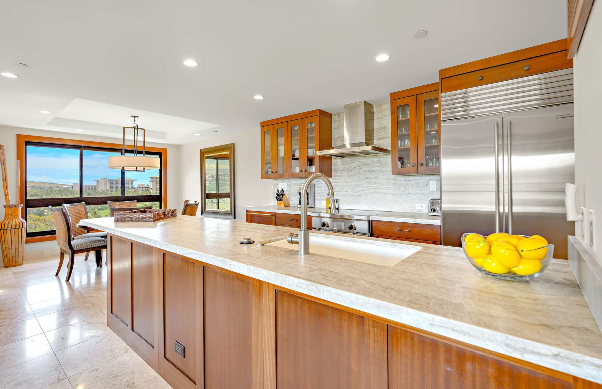 Condo in Lahaina · ★4.89 · 2 bedrooms · 3 beds · 2 baths - Image 3
