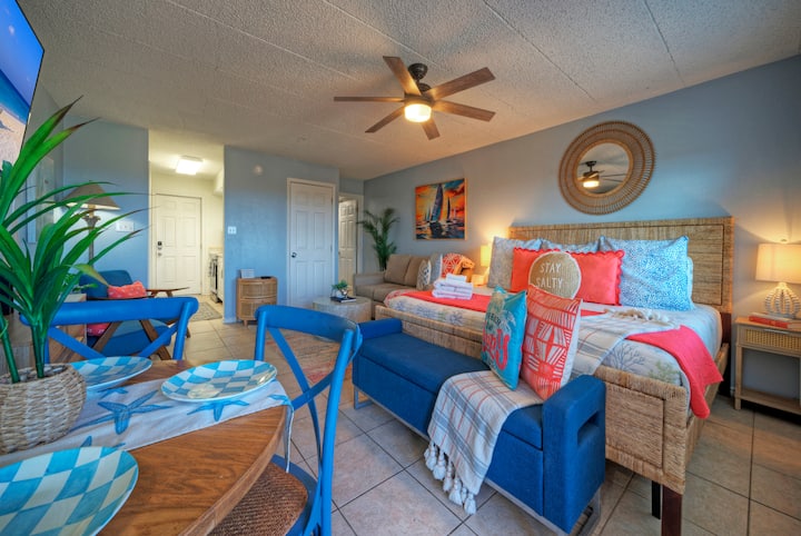Ocean View, Pool, Sports Court | Seaside Escape - Port Aransas, TX