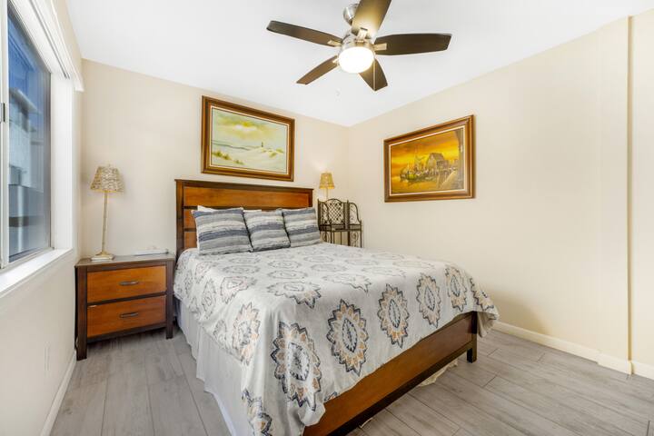 Mission Beach 3 Bed-Parking-BBQ-Beach Access gallery image 5