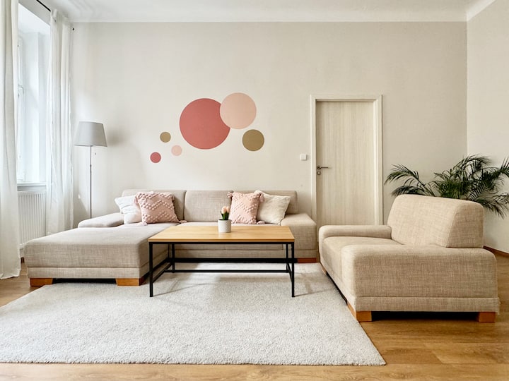 Ფართო 2BD ბინა Anděl-თან — სურათი 1