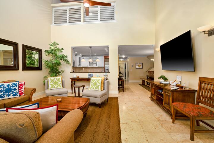 Spacious 5BR Condo: Central AC, Modern Poipu H222 gallery image 4