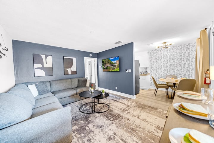 Appartement En Résidence Avec Vue Sur L'eau Et Stationnement - Margate, FL
