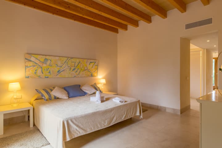 غرفة النوم 1