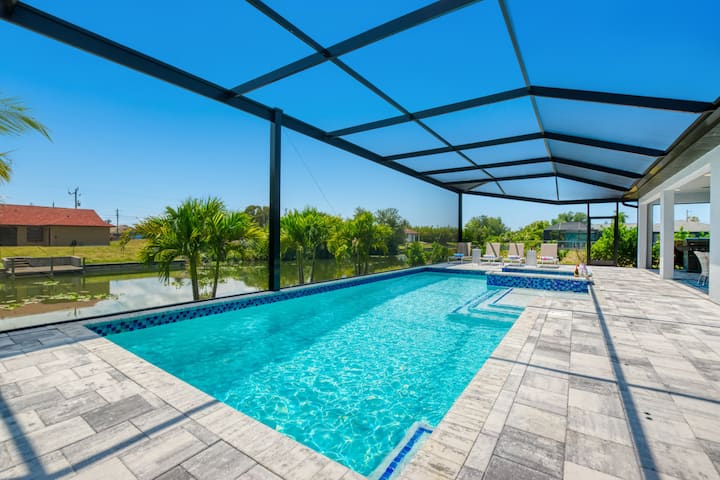 Villa Rosa Heated Pool+spa | Water View - Cape Coral, FL