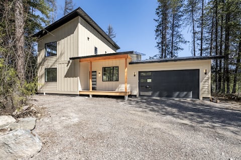 New listing! Brand new 3/2 right outside GNP