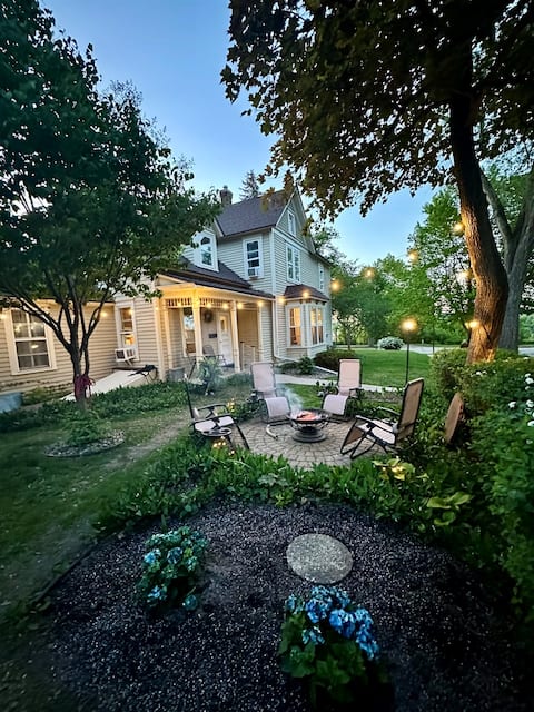 Riverview Retreat by Golf Course