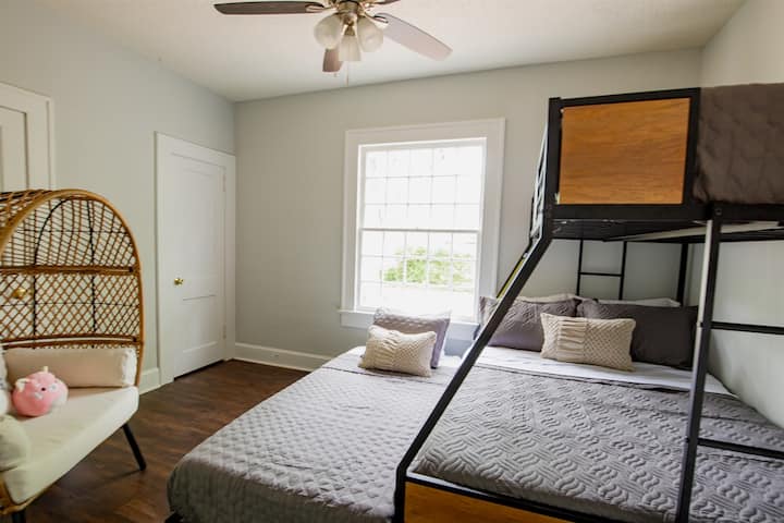 Nyumba Kuu: Chumba cha Watoto