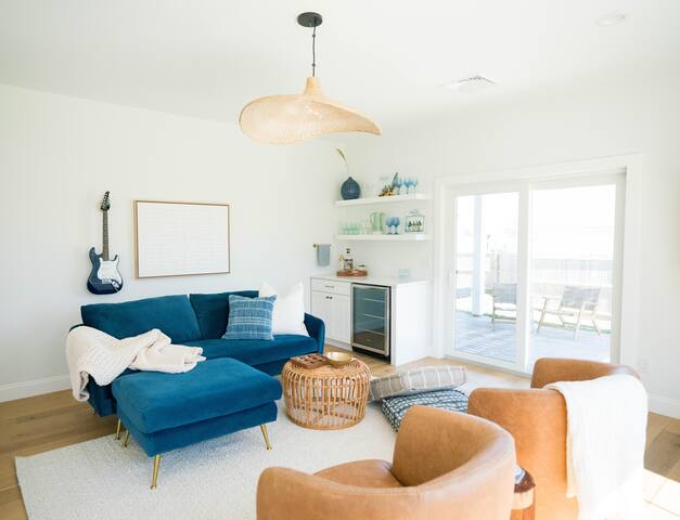 Oversized + Airy | walk to beach~ocean views~yard gallery image 3