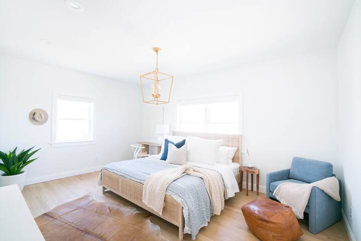 Oversized + Airy | walk to beach~ocean views~yard gallery image 2