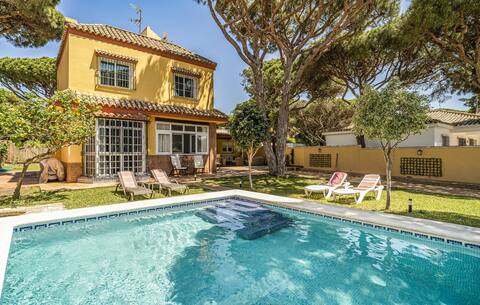Gorgeous home in Chiclana de la Frontera