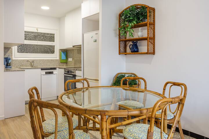 Aubi gallery image 5