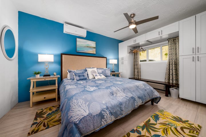 Bedroom 3 (upper level).