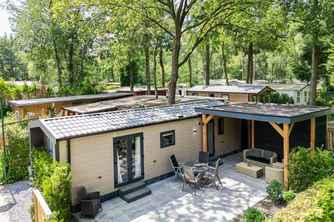 Luxury Chalet Veluwe Hoenderloo Hottub en Sauna