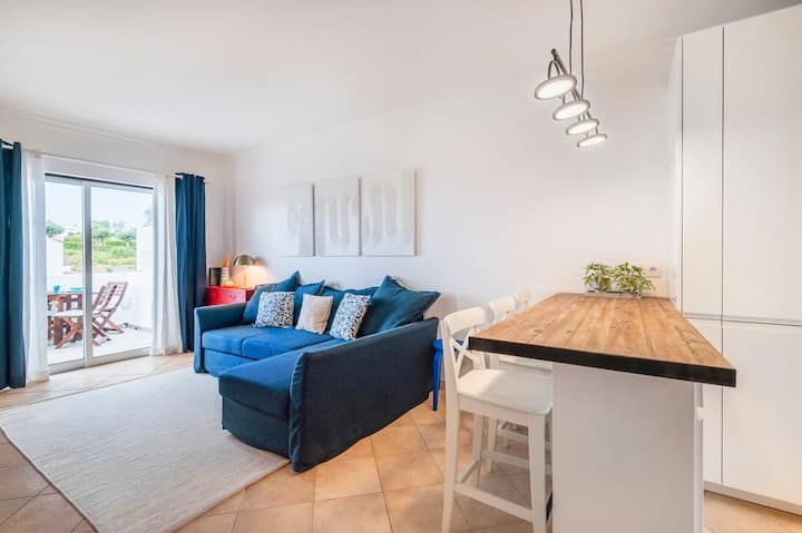 Albufeira Club: 2br Prime Holidays Retreat - Albufeira