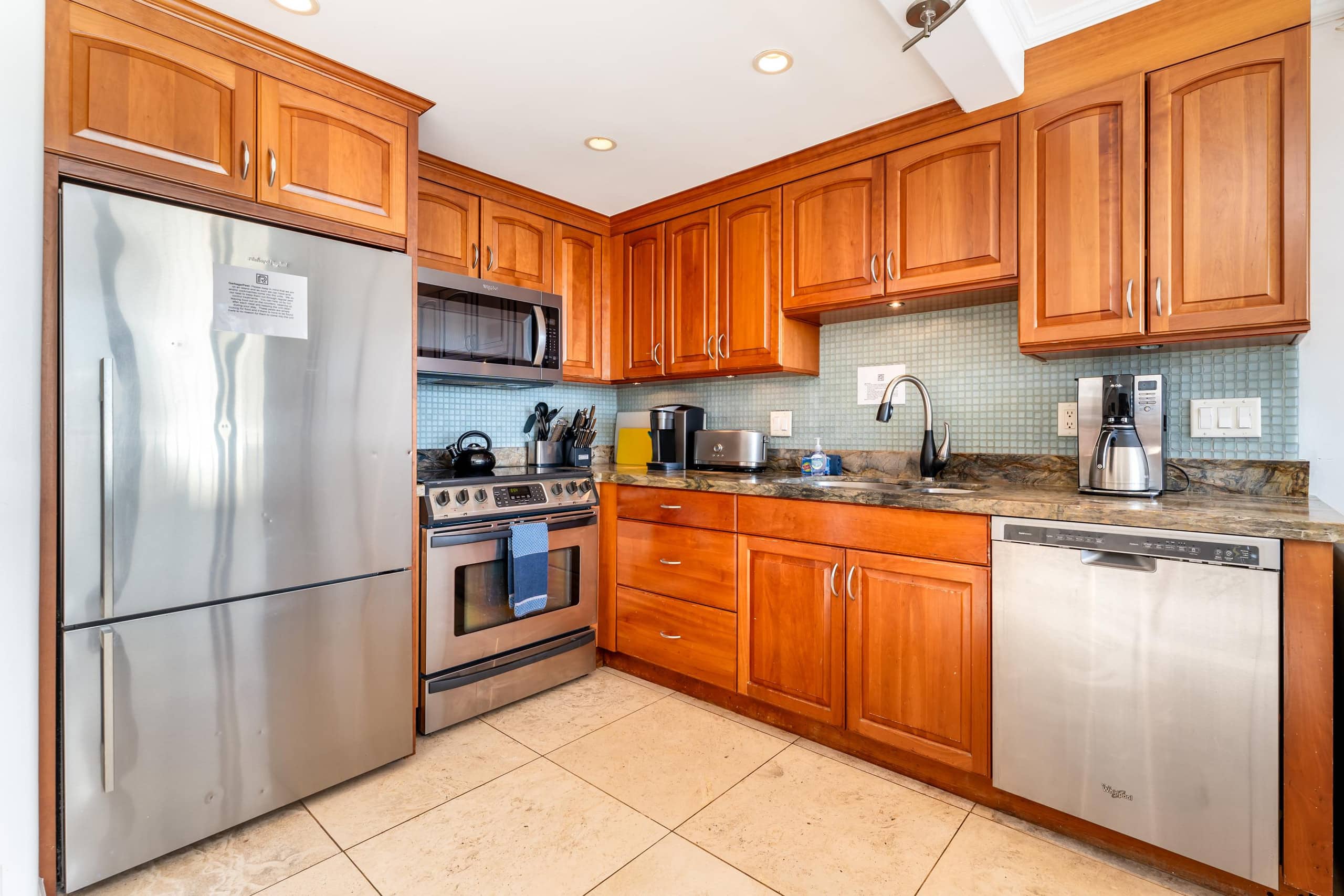 Condo in Wailuku · ★5.0 · 2 bedrooms · 3 beds · 2 baths - Image 3