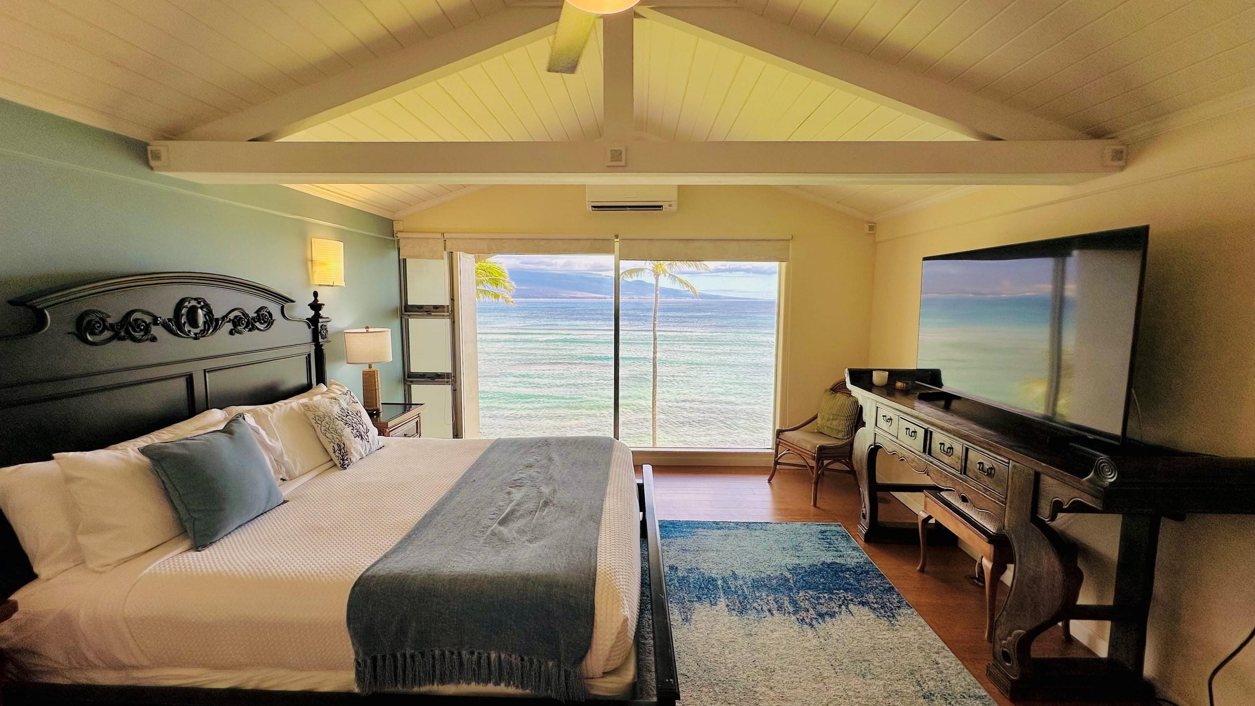 Condo in Wailuku · ★5.0 · 2 bedrooms · 3 beds · 2 baths - Image 15