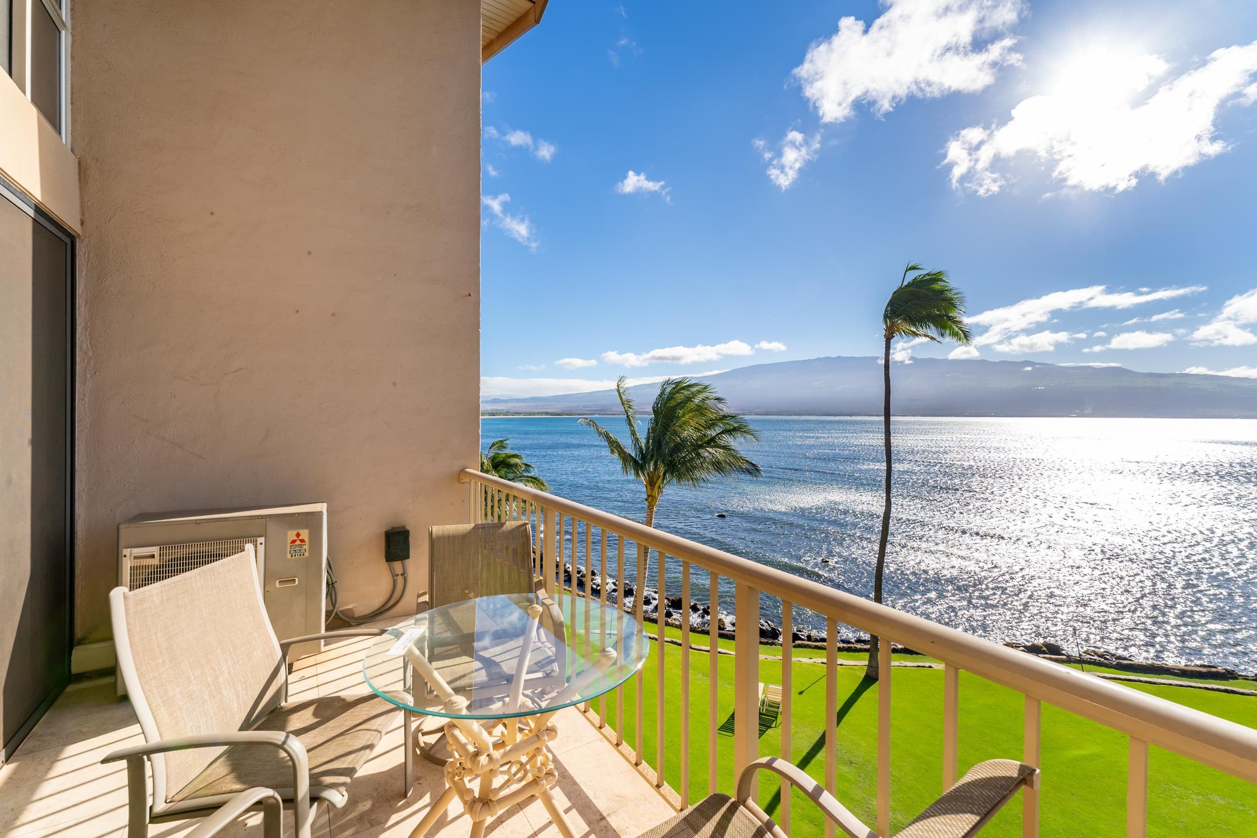 Condo in Wailuku · ★5.0 · 2 bedrooms · 3 beds · 2 baths - Image 1