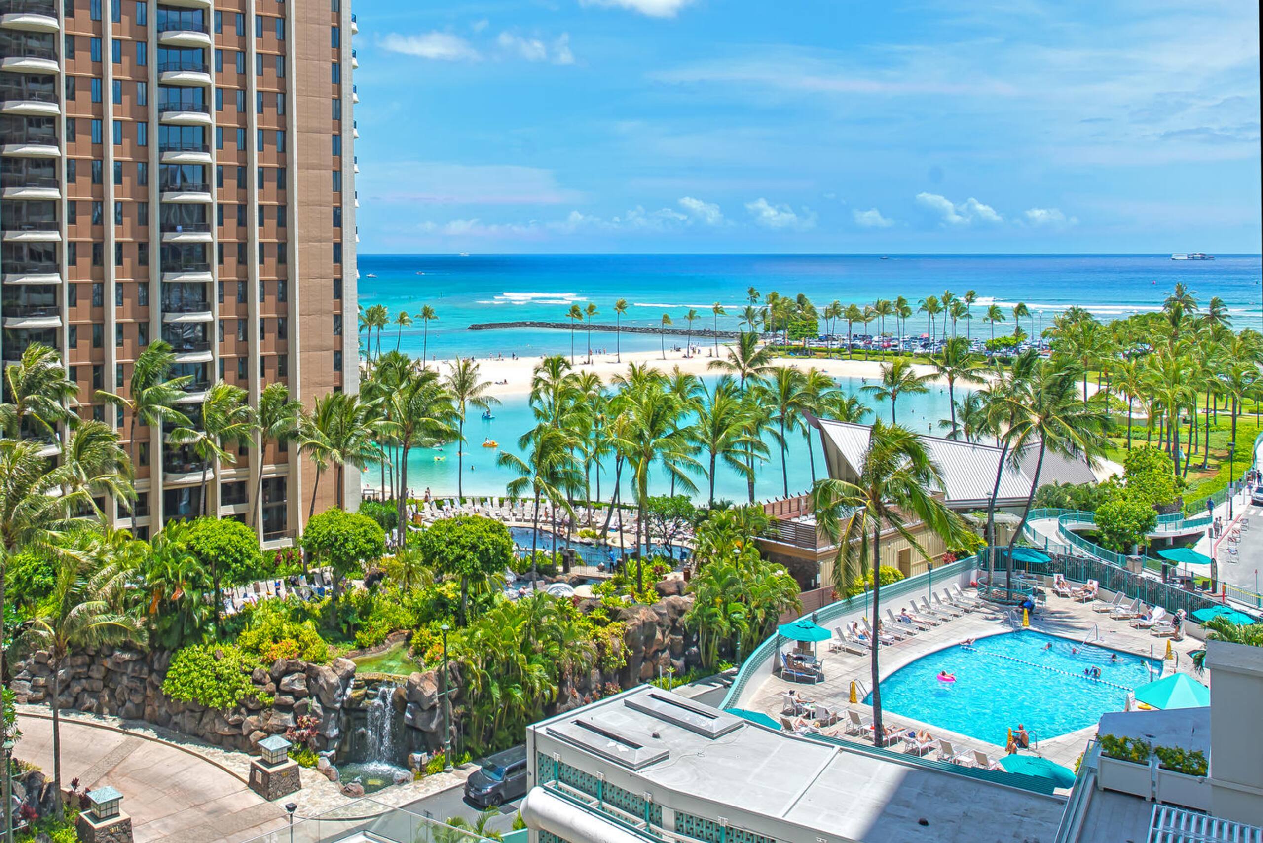 Condo in Honolulu · ★4.83 · 1 bedroom · 3 beds · 1 bath - Image 29