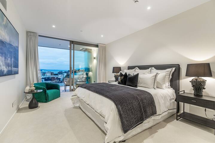 Edition Penthouse | Breathtaking Views | Carpark