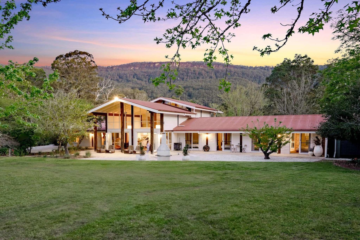 'THE CASA' - Inspiring Kangaroo Valley Retreat