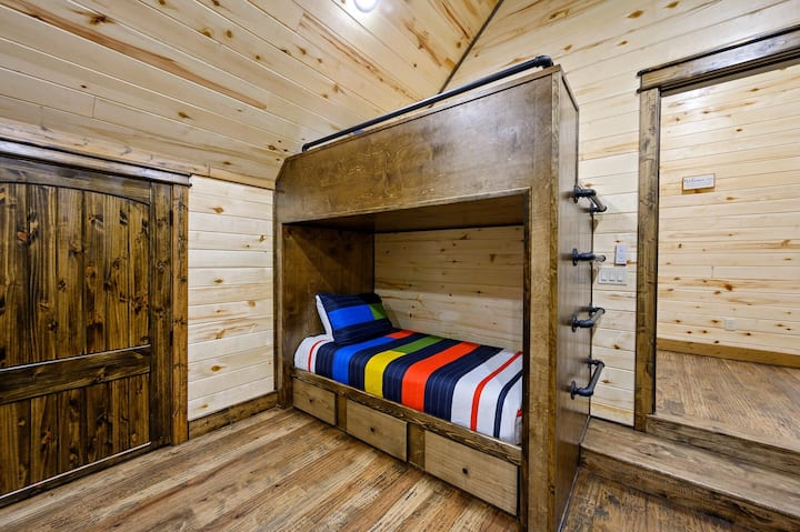 3号卧室/双层床房