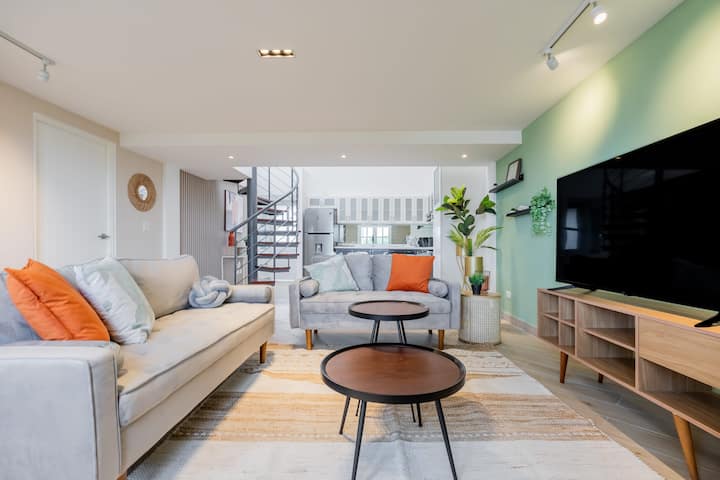w* | Elegant 3BR in Casco Antiguo w/ Terrace