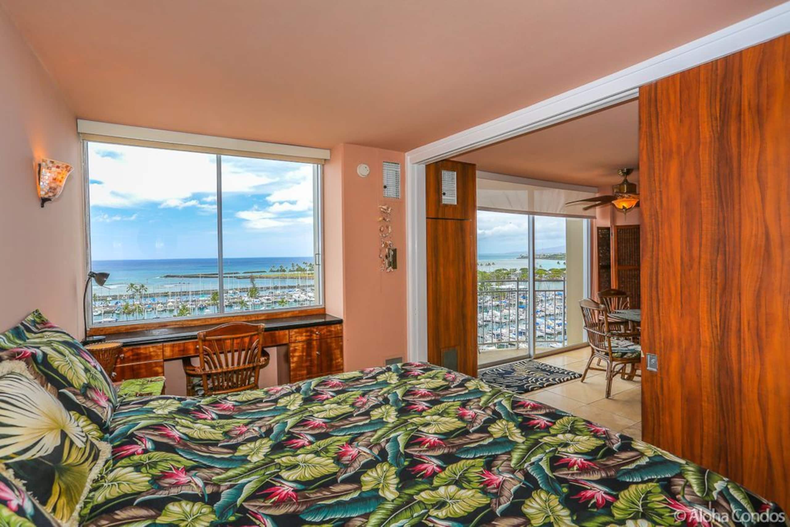 Ilikai Marina Condo 1294 - Aloha Condos - Image 1
