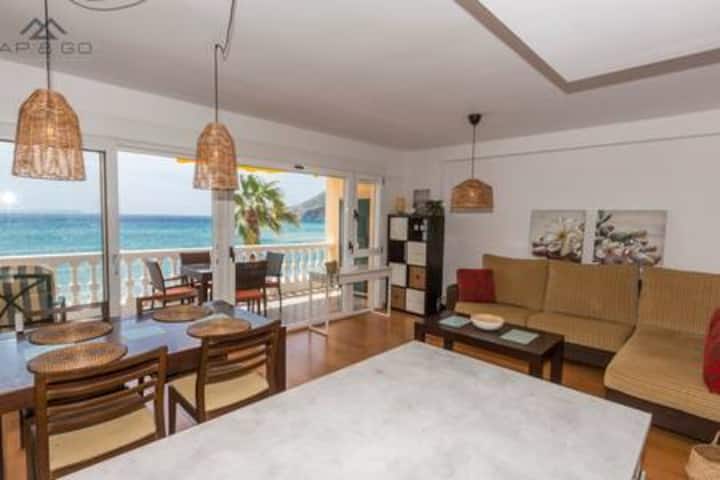 SALON/SALLE À MANGER