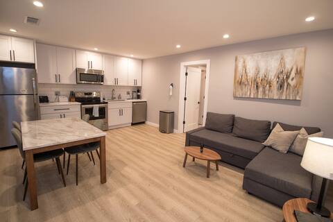 Modern Newly renovated Ocean 1 bedroom condo