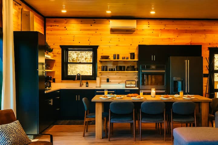 Skyscraper Chalet | Rooftop Pool | Ober Mountain - Cabins for Rent