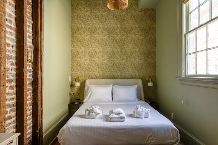 The Ashley - Room 2 | B&b W/ Breakfast Included - 찰스턴