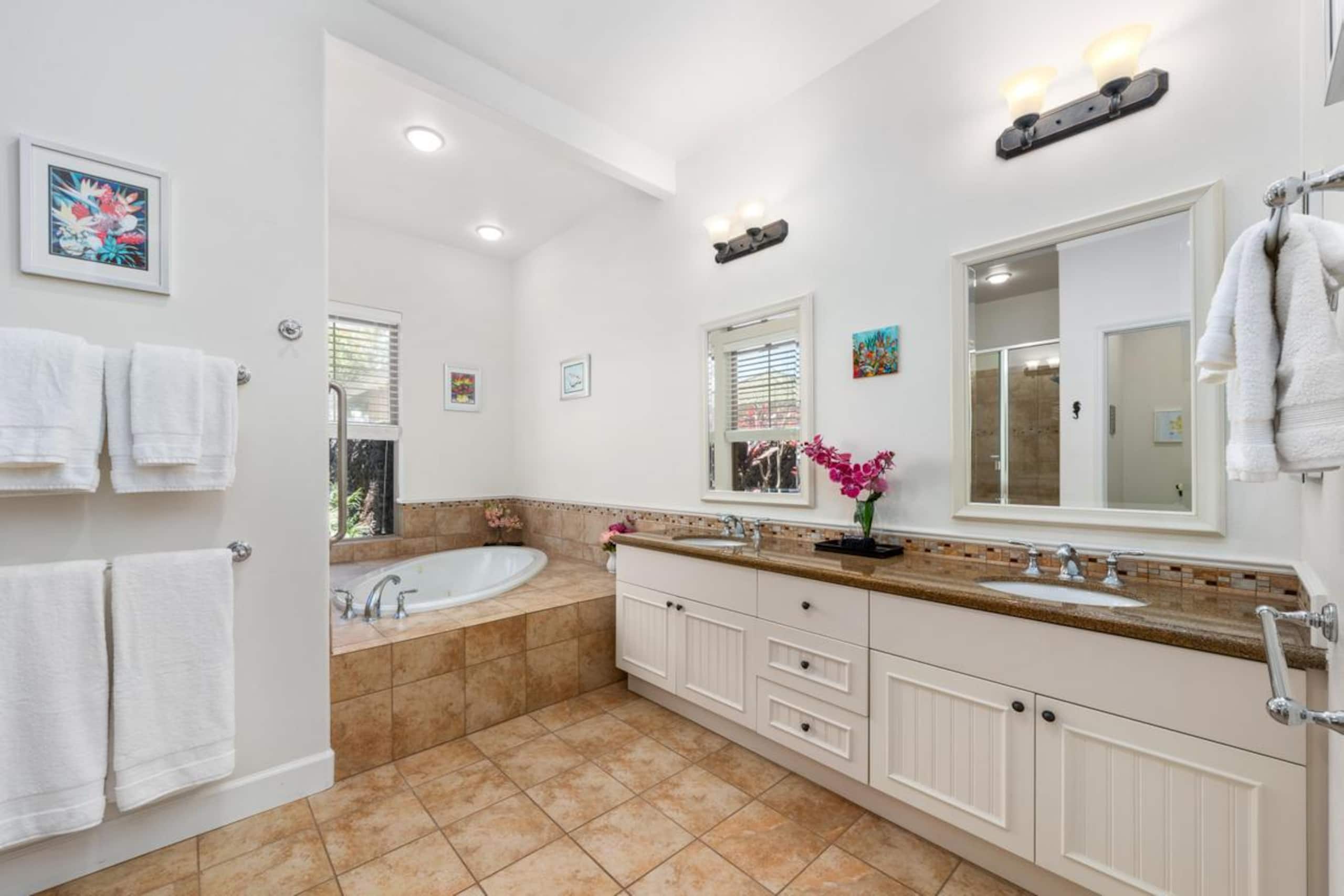 Townhouse in Waimea · ★4.82 · 3 bedrooms · 3 beds · 2.5 baths - Image 13