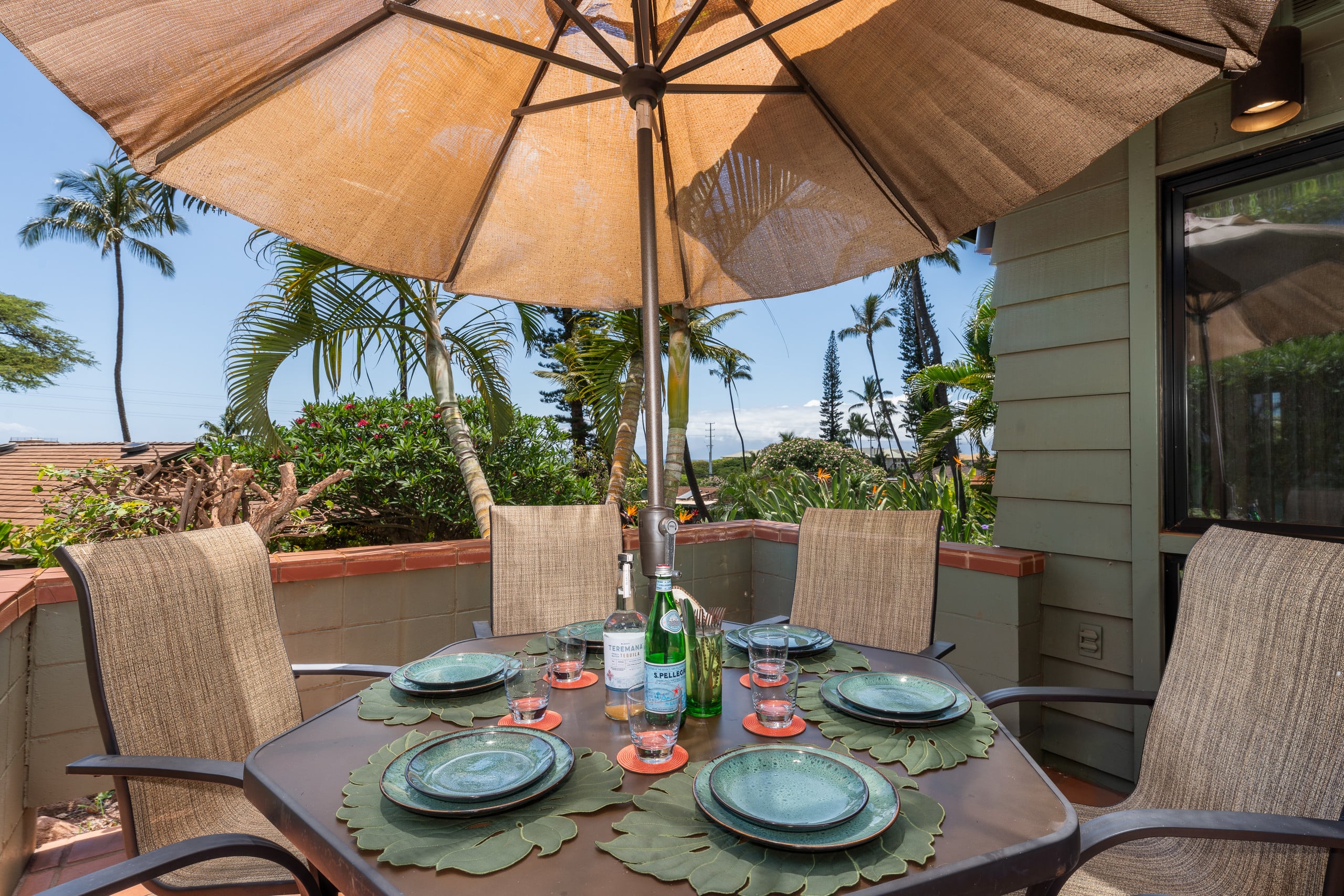 Condo in Lahaina · ★4.85 · 3 bedrooms · 4 beds · 2 baths - Image 34