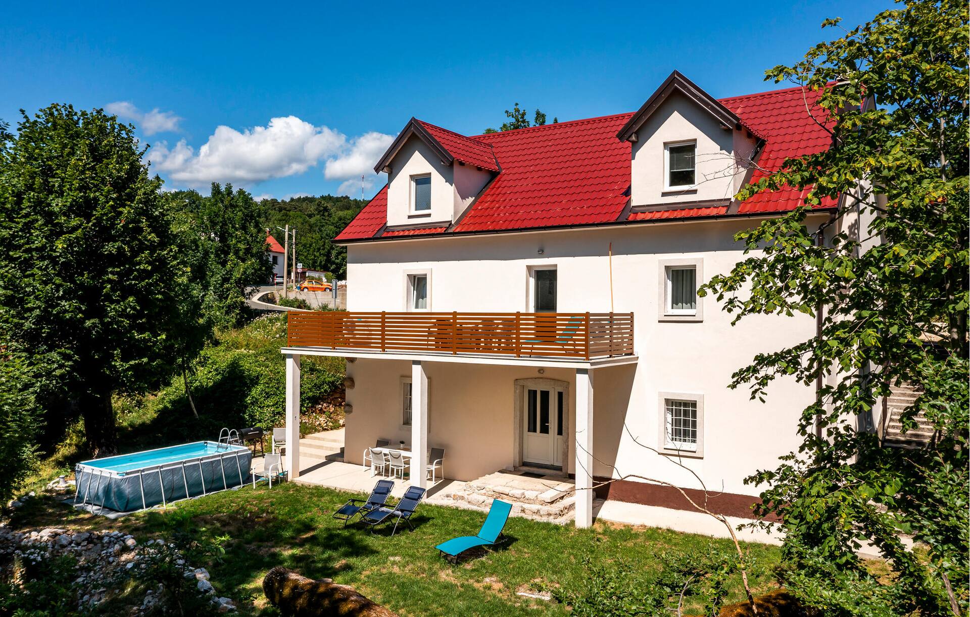 Wunderschönes Haus in Zlobin mit beheiztem.