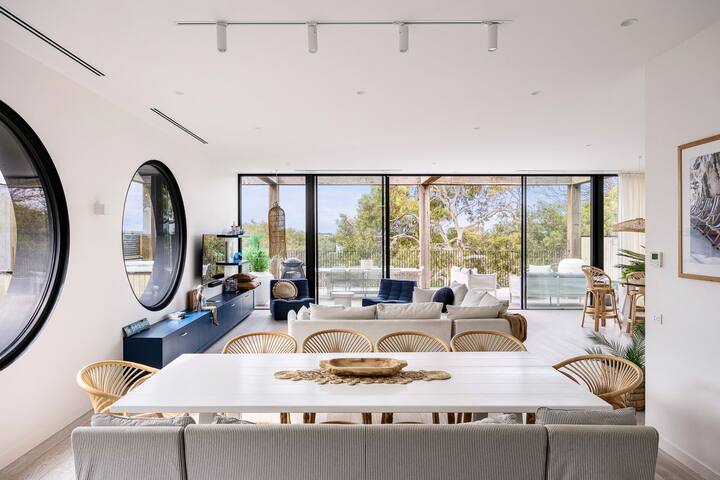 Santorini Blue gallery image 3